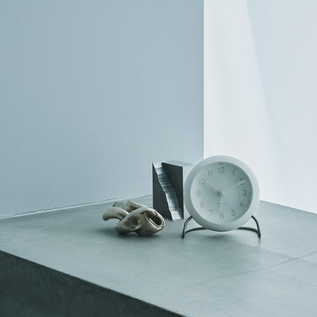 ARNE JACOBSEN Table Clock STATION Bellevue／ARNE JACOBSEN / Shop