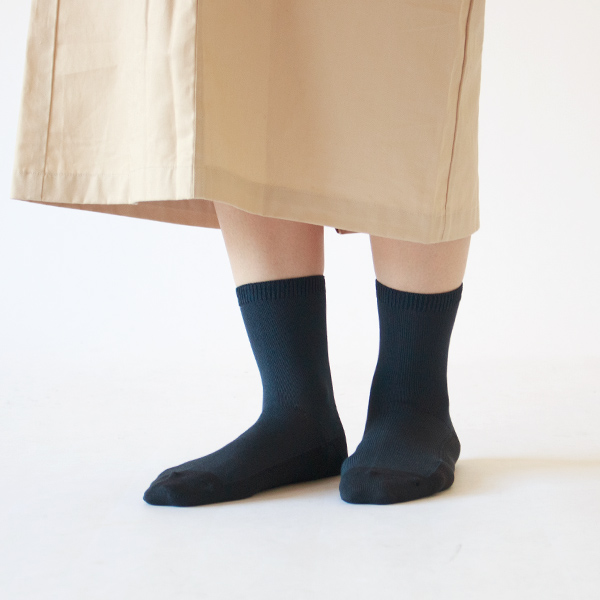 D.ネイビー(画像は女性サイズ) D.ネイビー(画像は女性サイズ)