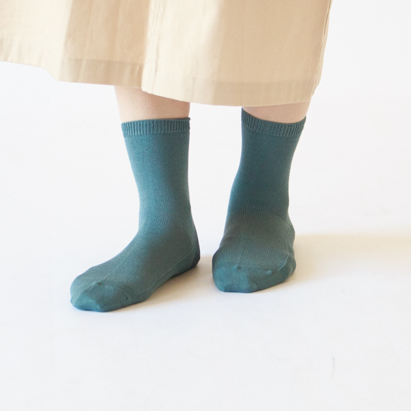 ストームブルー(画像は女性サイズ) ストームブルー(画像は女性サイズ)