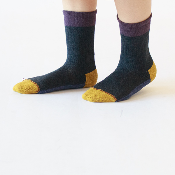 D.ネイビー杢（画像は女性サイズ）