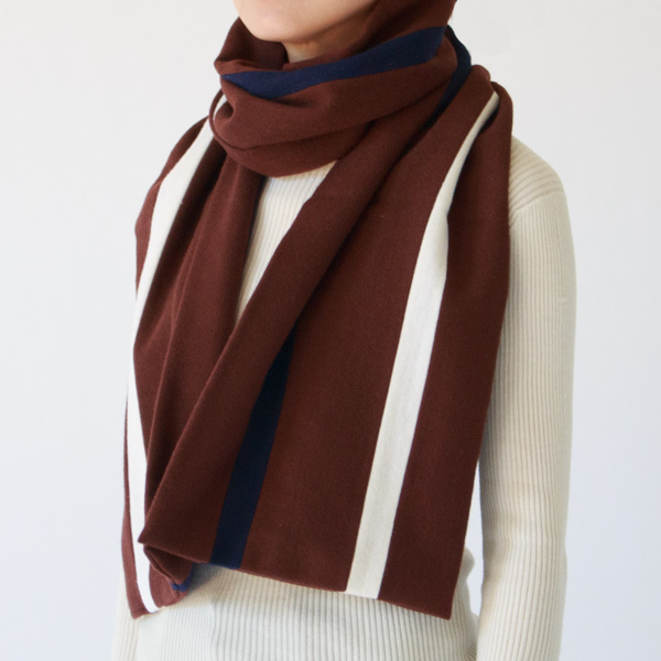 長さ約176cmで2巻きもできます 長さ約176cmで2巻きもできます