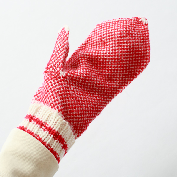 持っているだけで嬉しくなるミトン(RED) 持っているだけで嬉しくなるミトン(RED)