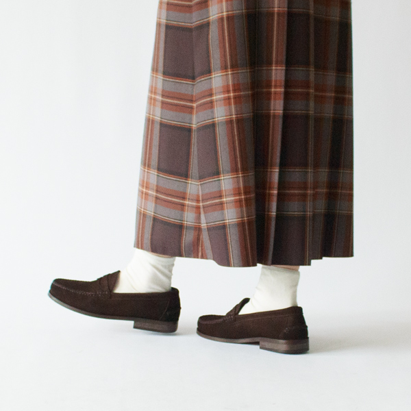 キレイめにもカジュアルにも活躍させられるデザイン キレイめにもカジュアルにも活躍させられるデザイン