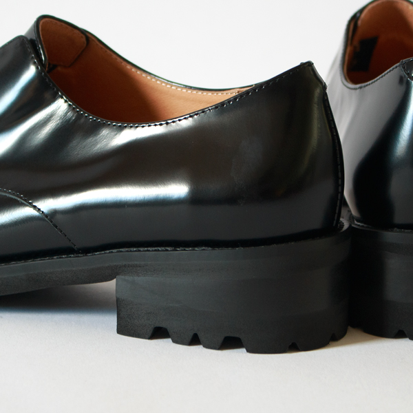 ガラスレザースリッポン ガラスレザースリッポン