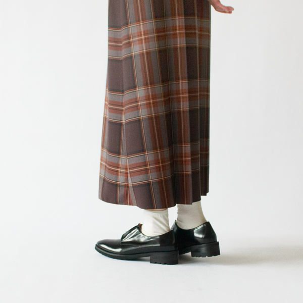 ガラスレザースリッポン ガラスレザースリッポン