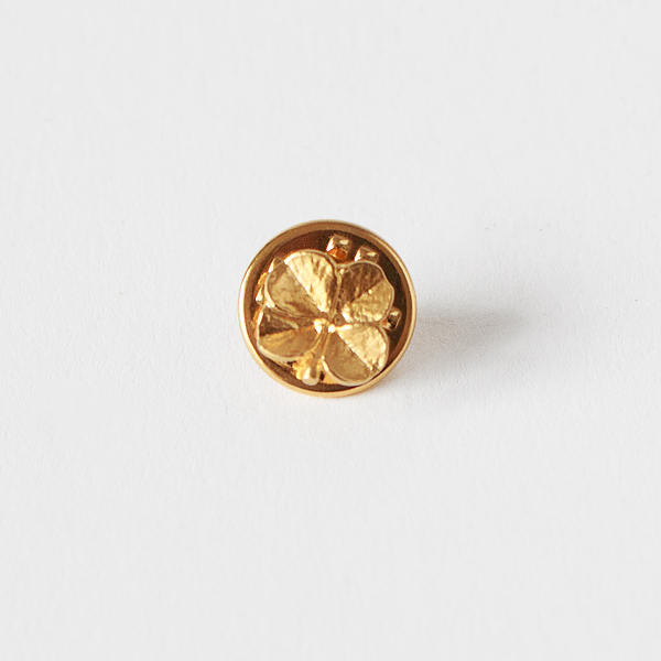 フォーリーフ クローバー ピン Gold フォーリーフ クローバー ピン Gold