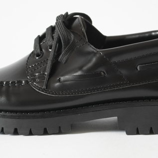 ガラスレザーモカシンシューズ／ARTESANOS（アルテサノス）｜愛着を