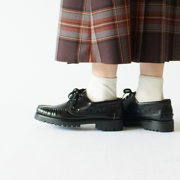 モカシンシューズ モカシンシューズ