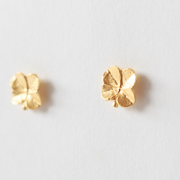 フォーリーフ クローバー ピアス Gold フォーリーフ クローバー ピアス Gold