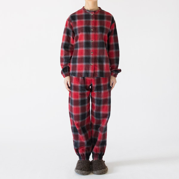 身長163cm・RED×BLACK 身長163cm・RED×BLACK