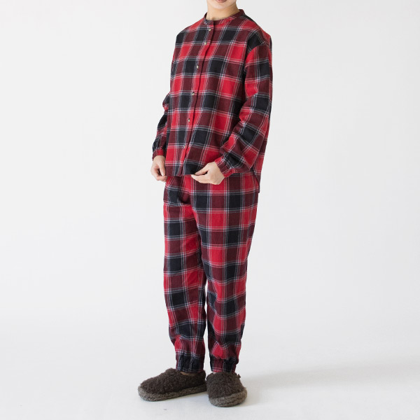 身長163cm・RED×BLACK 身長163cm・RED×BLACK