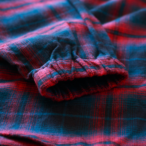 締め付け感の少ない袖口ゴム(BLUE×PINK) 締め付け感の少ない袖口ゴム(BLUE×PINK)