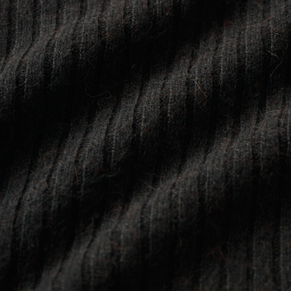 天然素材ならではの温かみと空気を含むような軽さが魅力(ブラック) 天然素材ならではの温かみと空気を含むような軽さが魅力(ブラック)