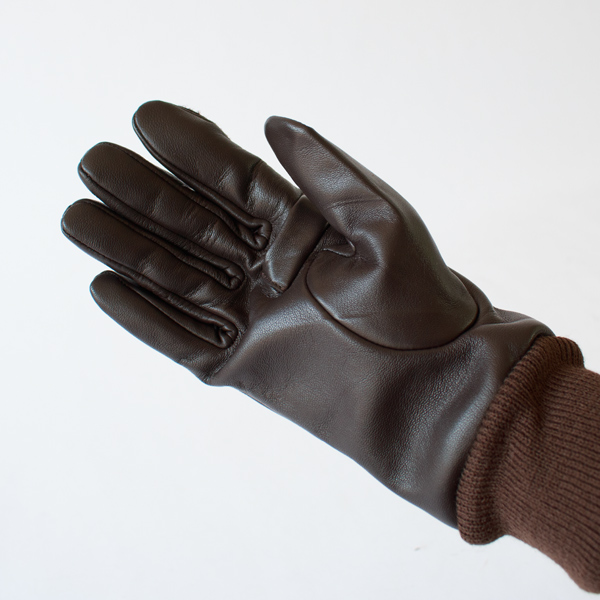 上品な光沢感を持つヘアシープ(BROWN) 上品な光沢感を持つヘアシープ(BROWN)