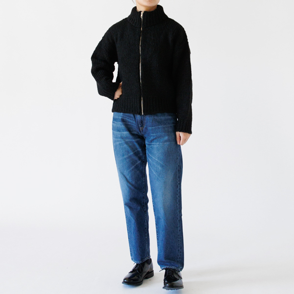 BLACK、身長:160cm BLACK、身長:160cm