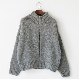 ジップアップジャケット