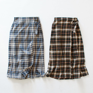 撚杢メランジネルチェック ラップ風ギャザースカート