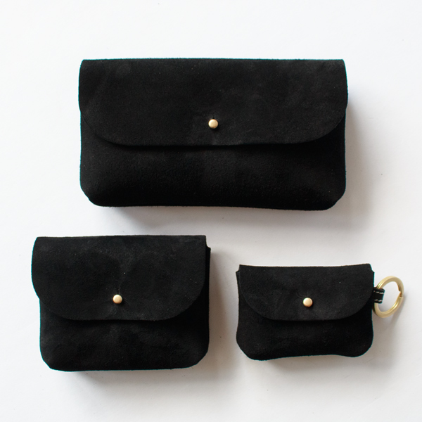 同じシリーズで3つのサイズ展開があります。(BLACK) 同じシリーズで3つのサイズ展開があります。(BLACK)