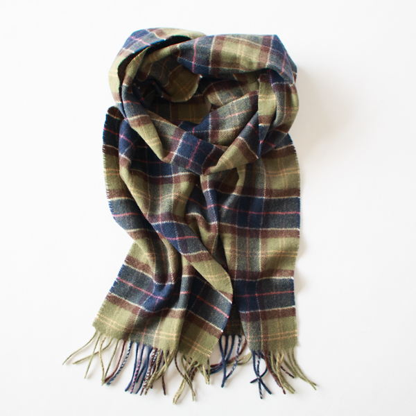 BARBOUR ラムズウール タータンマフラー(CLASSIC)