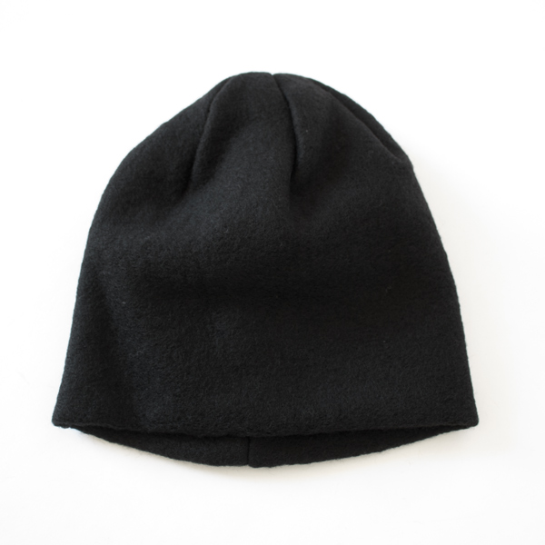 伸ばした状態(Black) 伸ばした状態(Black)