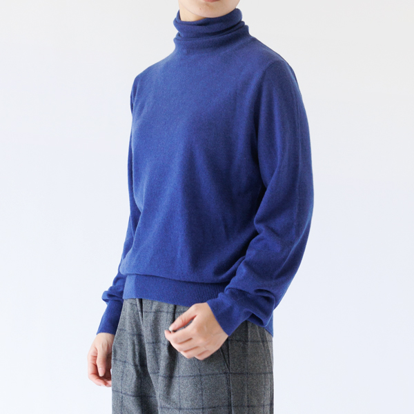 Royal Blue、身長：163cm