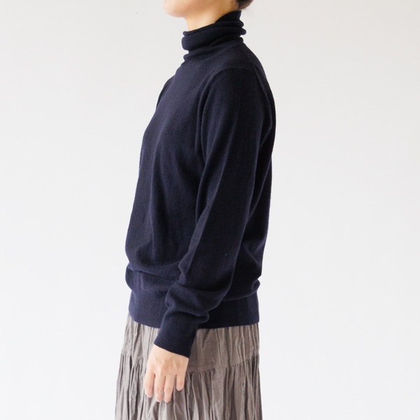 Navy、身長：163cm