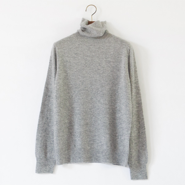 Super Fine Soft Cashmere カシミヤタートルネック（Light Grey）