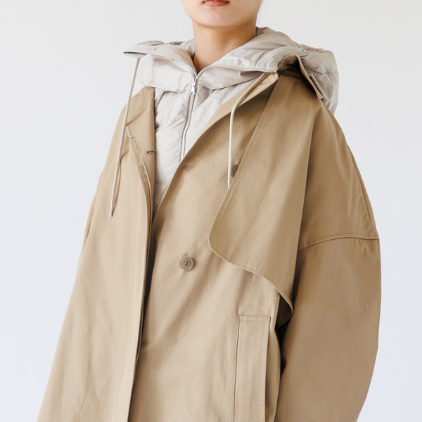 いつものアウターの着こなしの幅を広げてくれるアイテム。