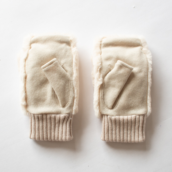 女性用エコファー手袋 WHITE 女性用エコファー手袋 WHITE