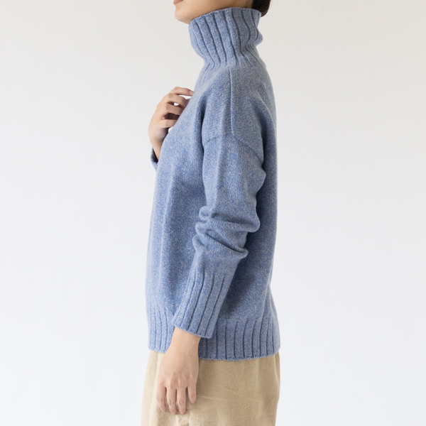タートルネックセーター (BLUE)身長163cm タートルネックセーター (BLUE)身長163cm