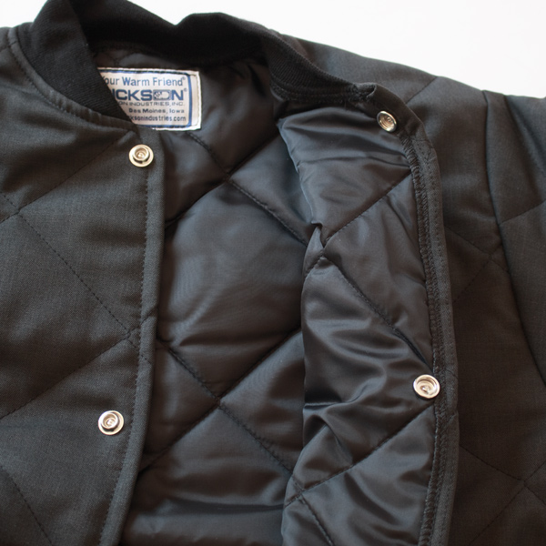 ダイヤモンド型のステッチ ダイヤモンド型のステッチ