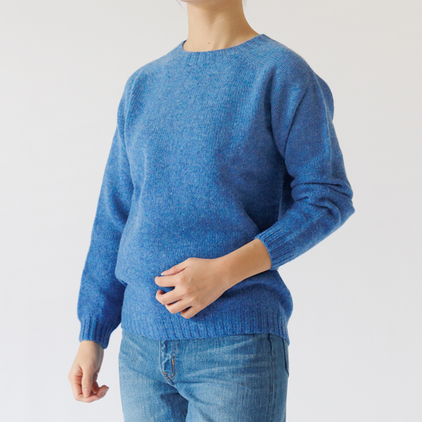 クルーネックセーター (Cobalt) 身長163cm サイズ38着用 クルーネックセーター (Cobalt) 身長163cm サイズ38着用