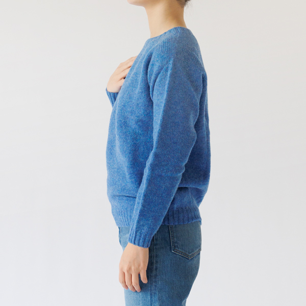 シームレスニッティング(輪編み) シームレスニッティング(輪編み)