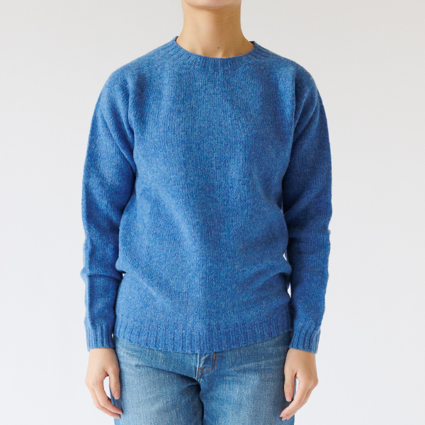 クルーネックセーター (Cobalt) 身長163cm サイズ40着用 クルーネックセーター (Cobalt) 身長163cm サイズ40着用