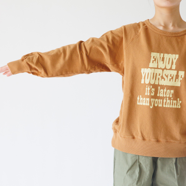 ゆったりしたサイジング(CAMEL S、163cm) ゆったりしたサイジング(CAMEL S、163cm)