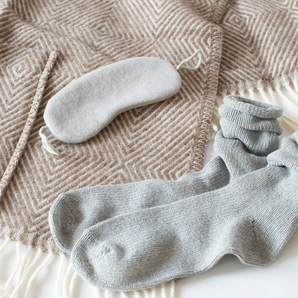 普段や旅行、移動中の仮眠に 普段や旅行、移動中の仮眠に