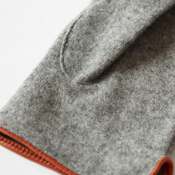 確かな技術で作られた繊細で美しい手袋(GREY) 確かな技術で作られた繊細で美しい手袋(GREY)