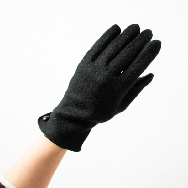 日本の職人の技術を結集したフィット感(BLACK) 日本の職人の技術を結集したフィット感(BLACK)