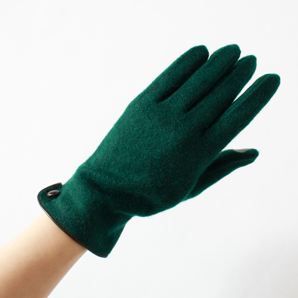 日本の職人の技術を結集したフィット感(DARK GREEN) 日本の職人の技術を結集したフィット感(DARK GREEN)