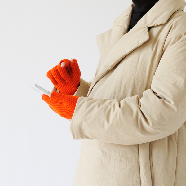 スマホが操作できるスマートタッチタイプ(ORANGE) スマホが操作できるスマートタッチタイプ(ORANGE)