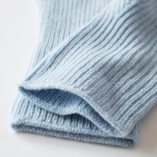 程よい厚みのもっちりニット(PALE BLUE) 程よい厚みのもっちりニット(PALE BLUE)