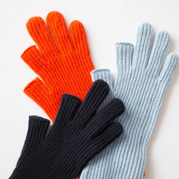 3色ご用意しているので家族でお揃いも 3色ご用意しているので家族でお揃いも