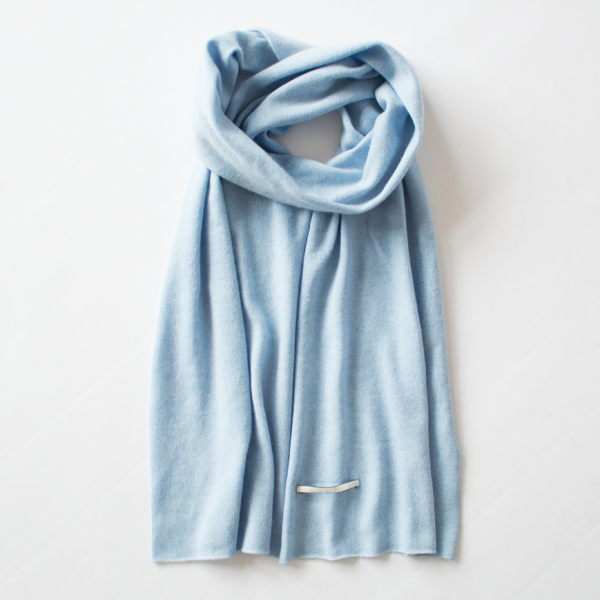 モンゴルカシミヤ ライトマフラー(PALE BLUE) モンゴルカシミヤ ライトマフラー(PALE BLUE)
