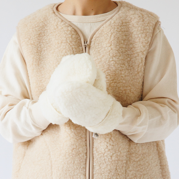 ミトンタイプなので保温性も抜群(NATURAL) ミトンタイプなので保温性も抜群(NATURAL)