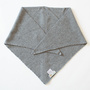 CASHMERE TRIANGLE HEAD SCARF