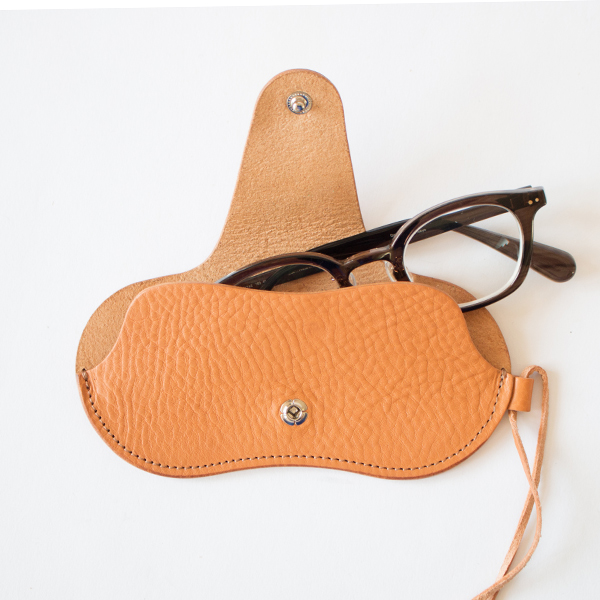 ストラップ付きメガネケース(NATURAL) ストラップ付きメガネケース(NATURAL)