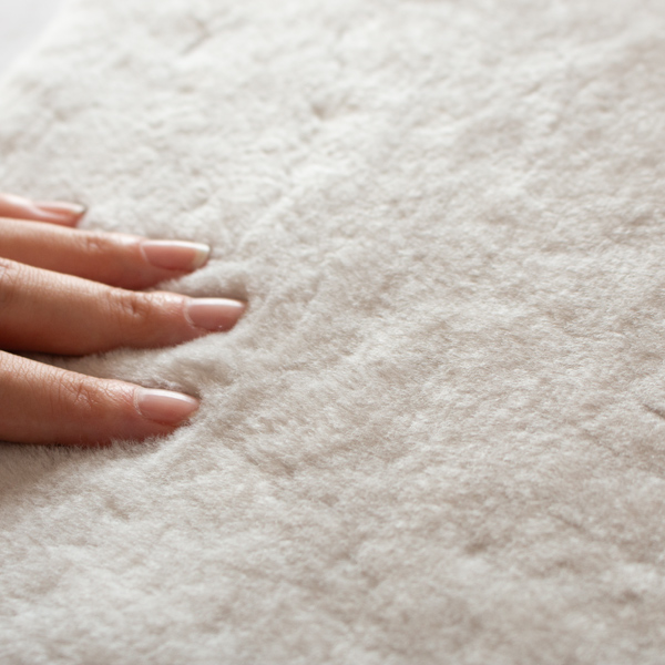 シープスキン シートパッド スクエア(MIMA BEIGE) シープスキン シートパッド スクエア(MIMA BEIGE)