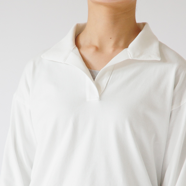 いやらしさのないスキッパー衿(身長163cm・OFF WHITE)