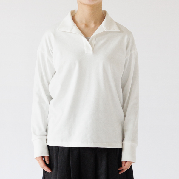 身長163cm・OFF WHITE