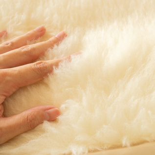 オーガニックコットンと無染色ウール敷き毛布／SaFo/heart（サフォ